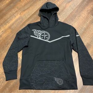 NWOT Nike Black Tennessee Titans RFLCTV Chevron Pullover Fleece Lined Hoodie M